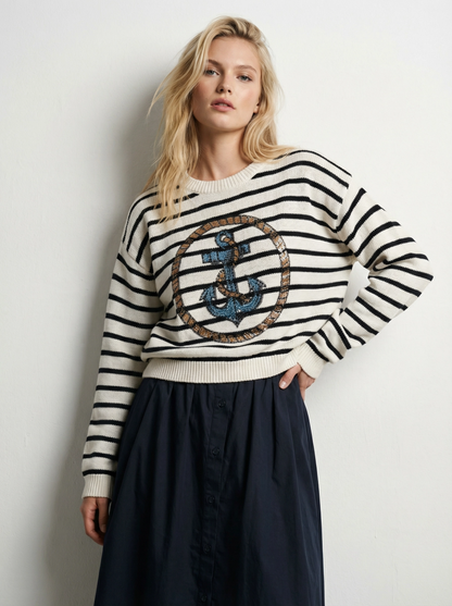 Black and White Sweater - Princess Goes Hollywood