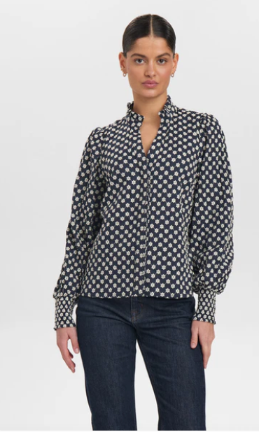 Nuali Shirt Caviar - NUMPH