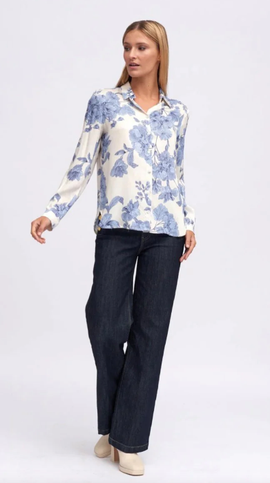 Kishi Shirt in Light Blue - Bariloche